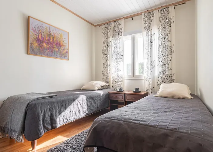 شاليه Karkutahko 1a - Spacious 3br