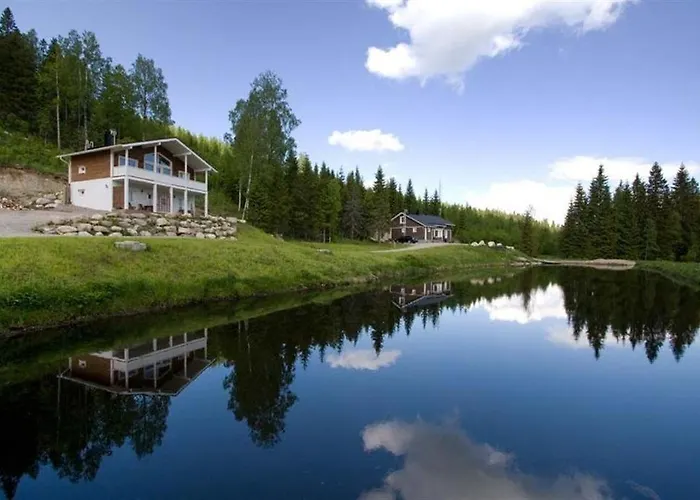 شاليه Karkutahko 1a - Spacious 3br